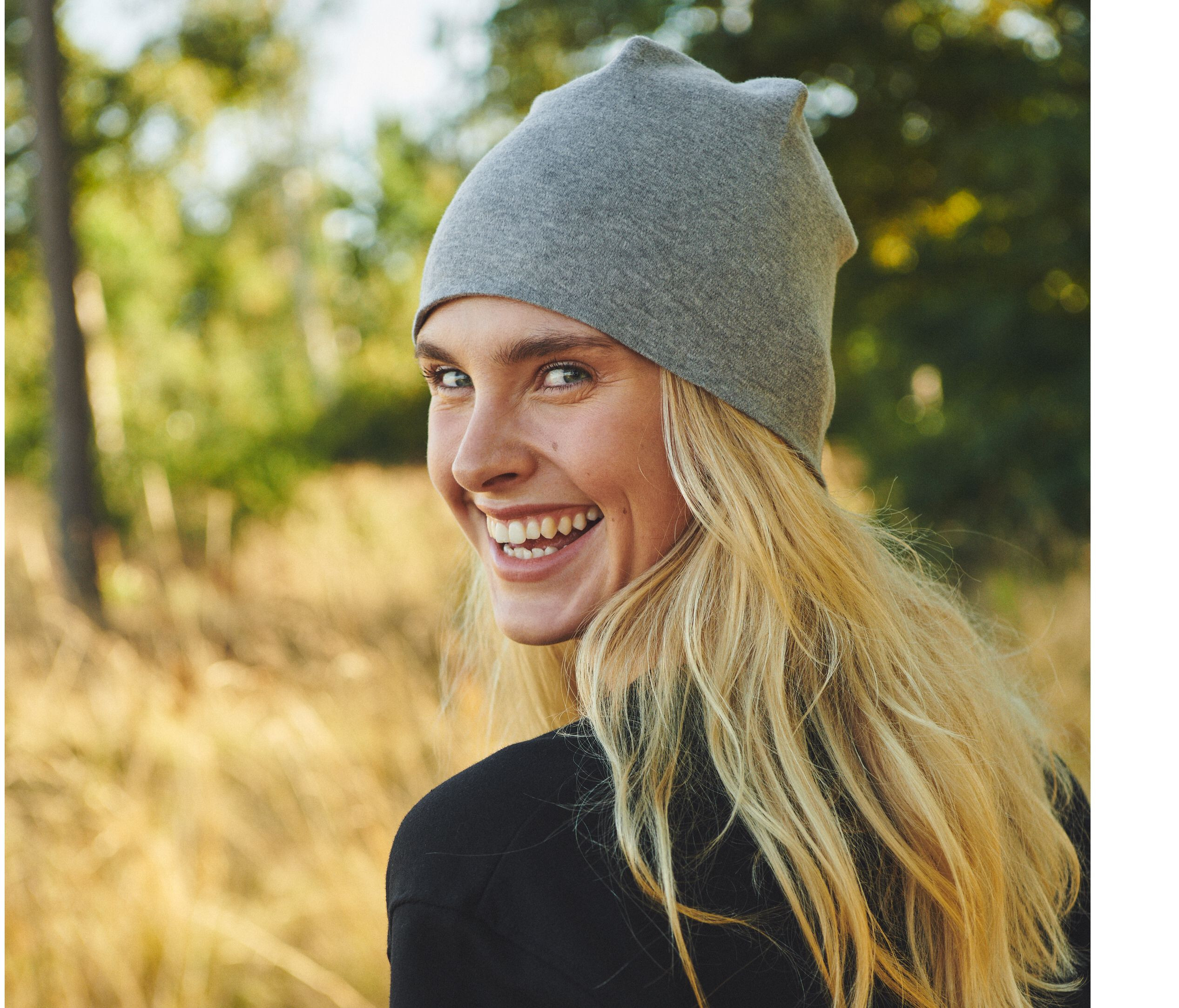 NEUTRAL INTERLOCK BEANIE Mützen personalisierbar