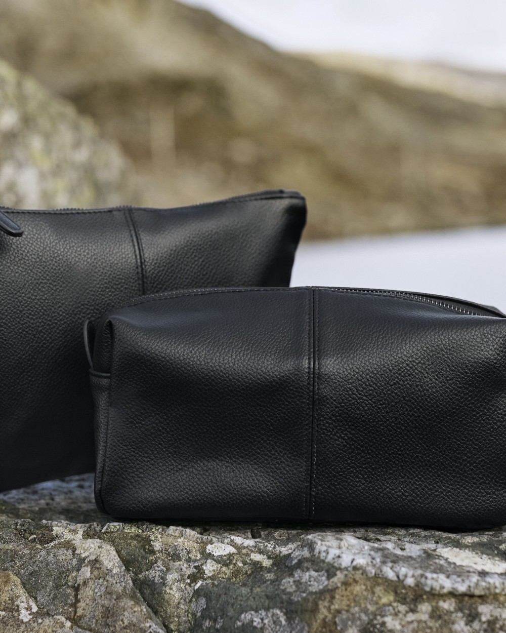 QUADRA NUHIDE® WASHBAG Taschen personalisierbar