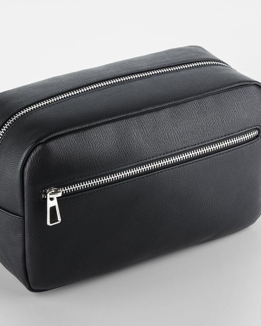 Tassen & Zakken QUADRA TAILORED LUXE PU WASH BAG voor bedrukking &amp; borduring