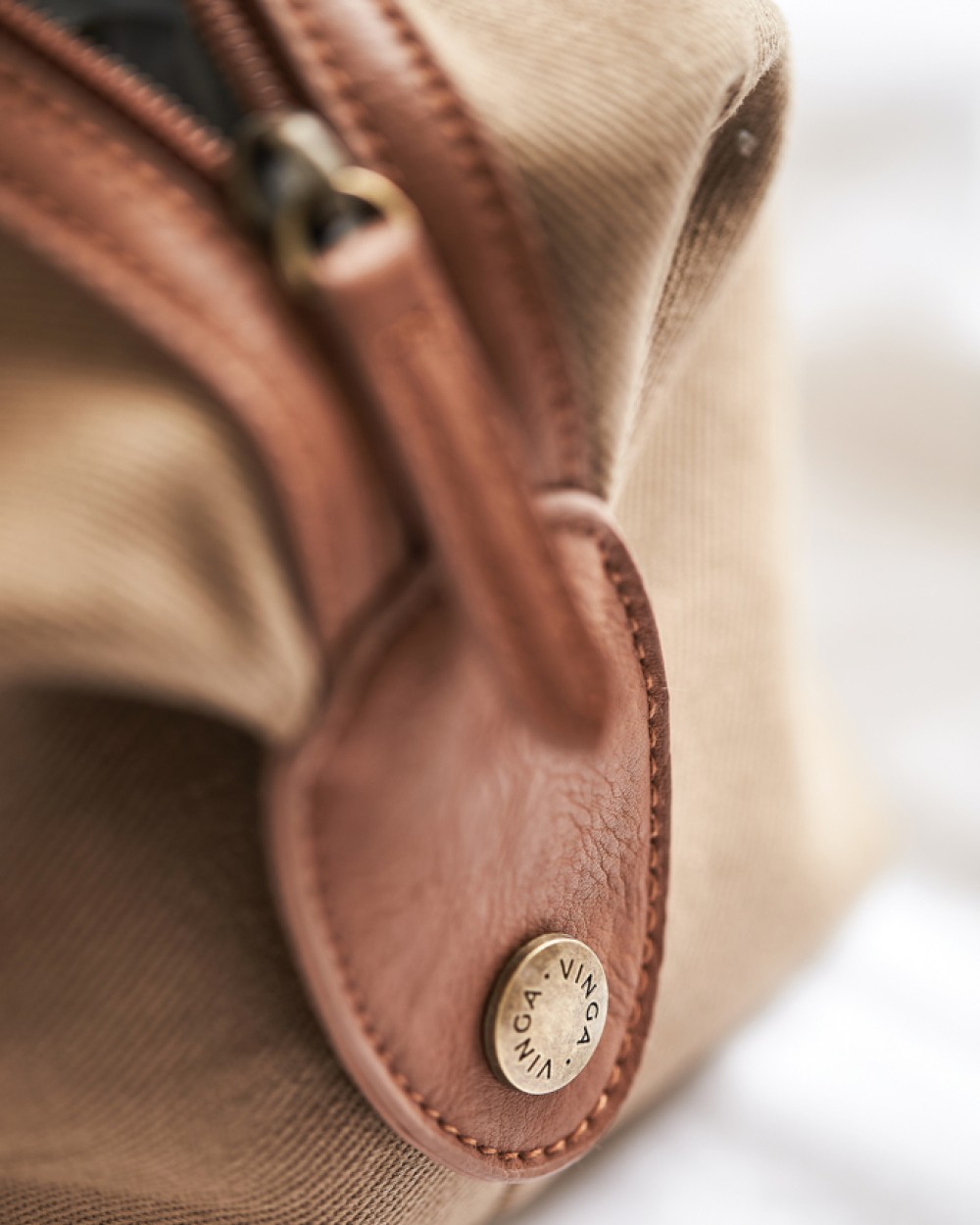 VINGA VINGA Sloane Kulturtasche aus RCS recyceltem Polyester Taschen personalisierbar