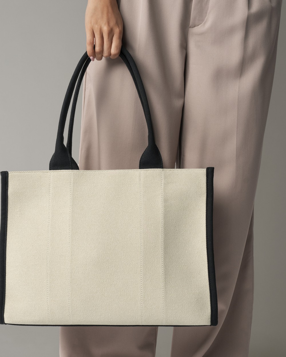 QUADRA PUERTO LARGE TOTE Tote Bags personalisierbar