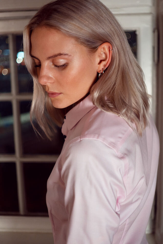 Chemises personnalisable J. HARVEST & FROST Purple Bow 145
Chemise Femmes