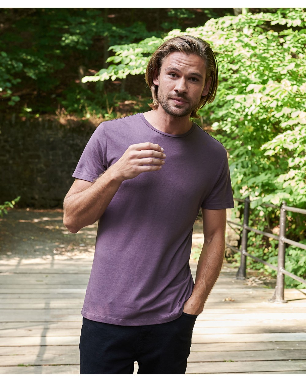 T-shirts AWDIS Daintree EcoViscose tee voor bedrukking &amp; borduring