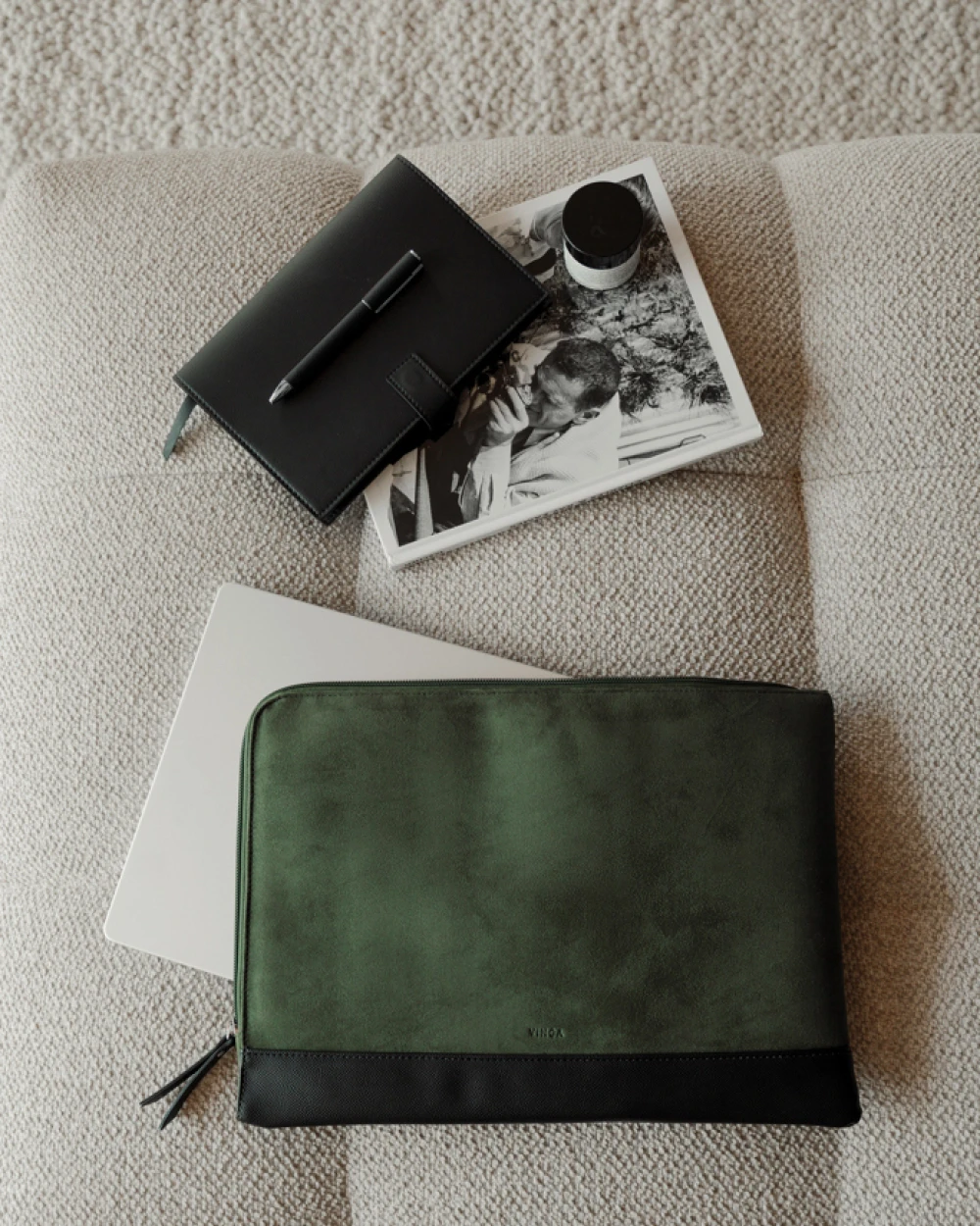 VINGA VINGA Marlow 14" Laptop Sleeve aus RCS recyceltem Polyester Taschen personalisierbar