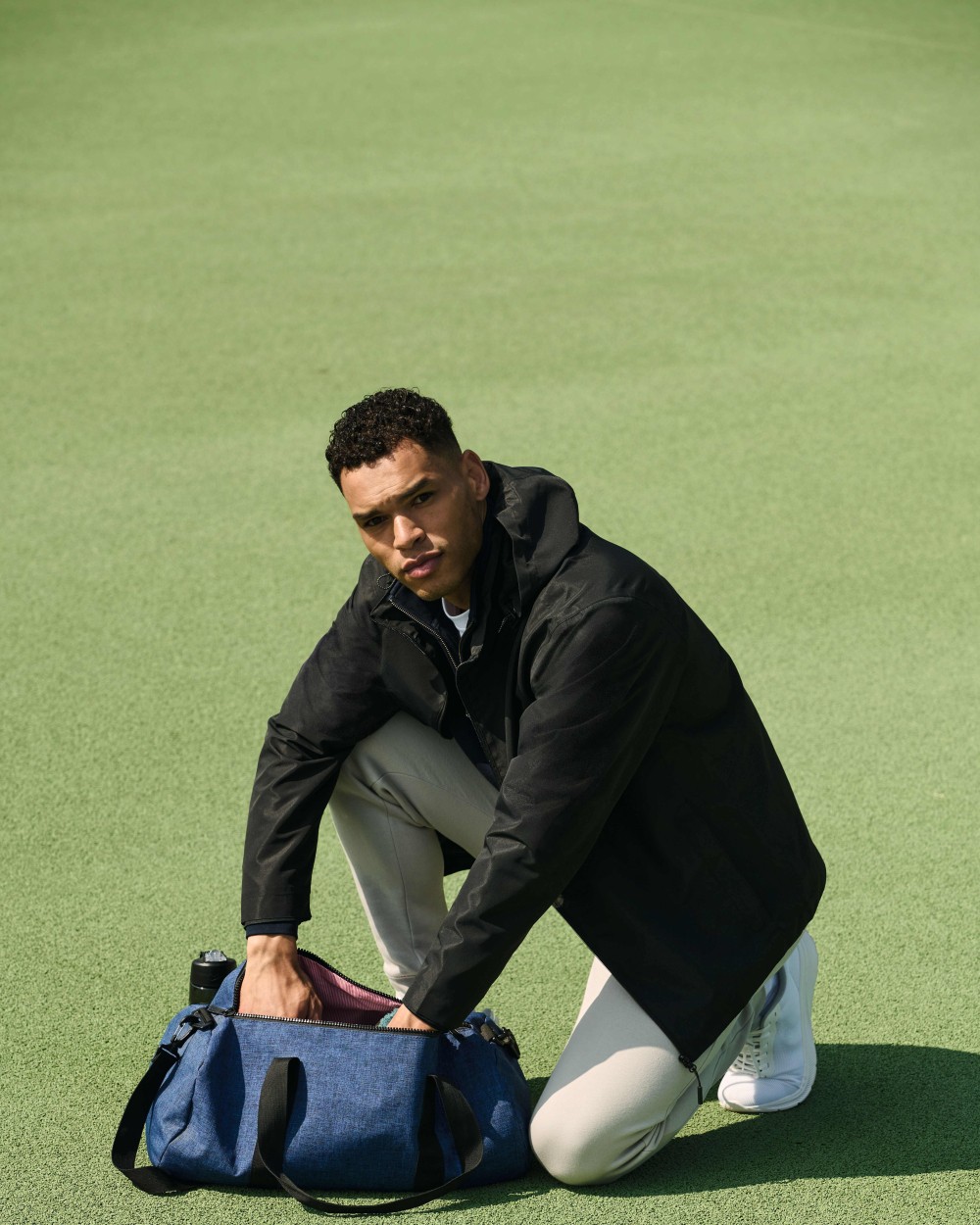 RUSSELL ESSENTIAL WEATHER SHELL JACKET Jacken personalisierbar