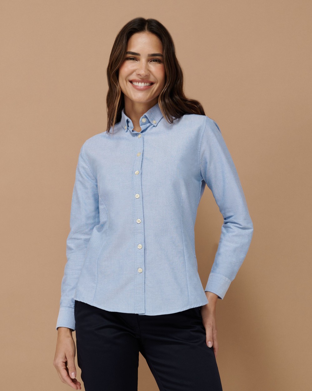 Hemden HENBURY LADIES’ MODERN L/S OXFORD SHIRT – REGULAR FIT voor bedrukking &amp; borduring