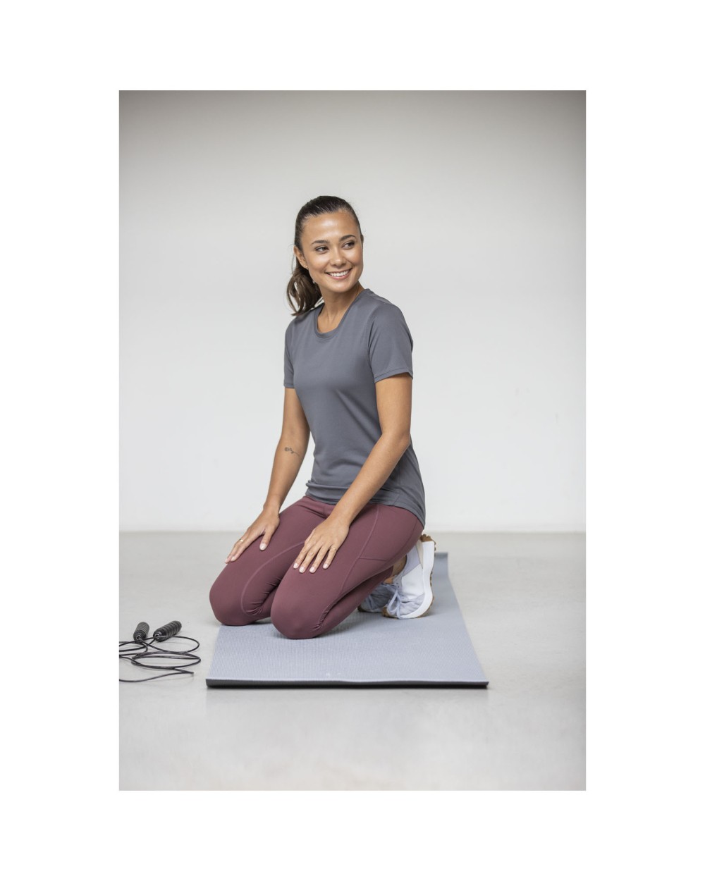 ELEVATE Kratos Cool Fit T-Shirt für Damen T-Shirts personalisierbar