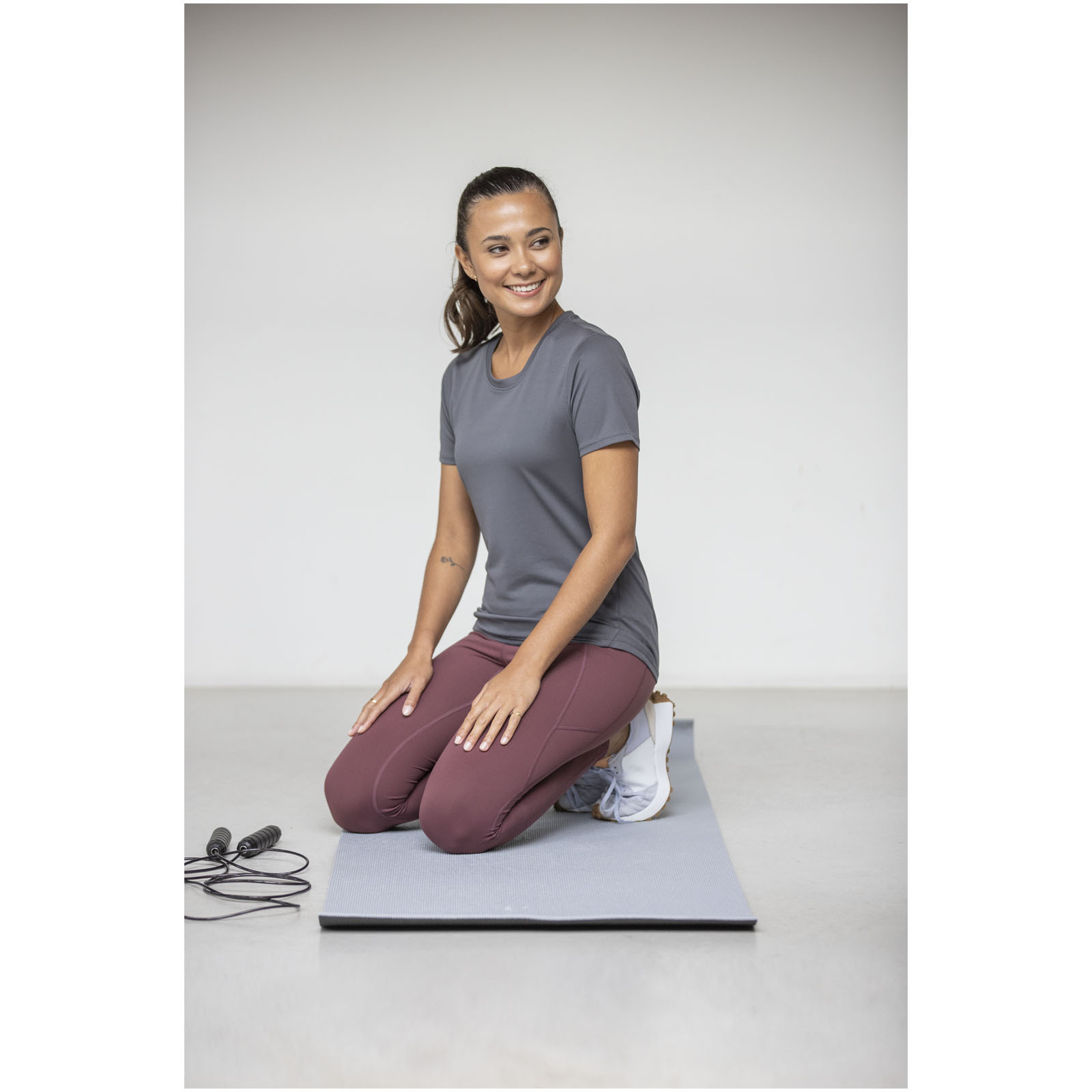 ELEVATE Kratos Cool Fit T-Shirt für Damen T-Shirts personalisierbar