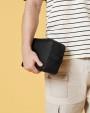 BAG BASE RECYCLED ESSENTIALS WASH BAG Taschen personalisierbar