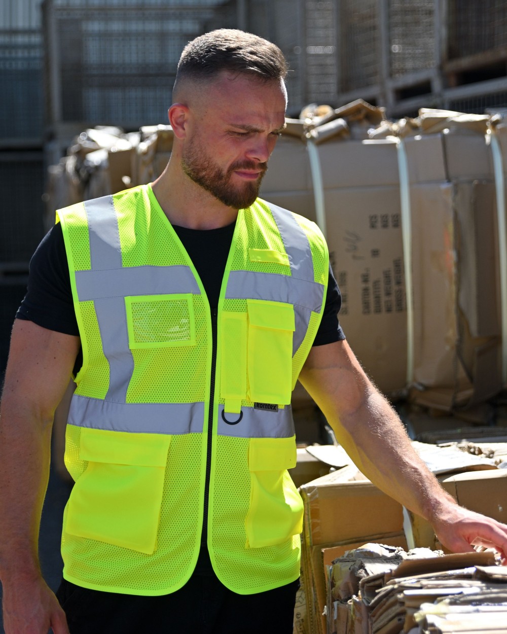 Fluo vestjes KORNTEX MESH MULTIFUNCTIONAL SAFETY VEST "LARISA" voor bedrukking &amp; borduring