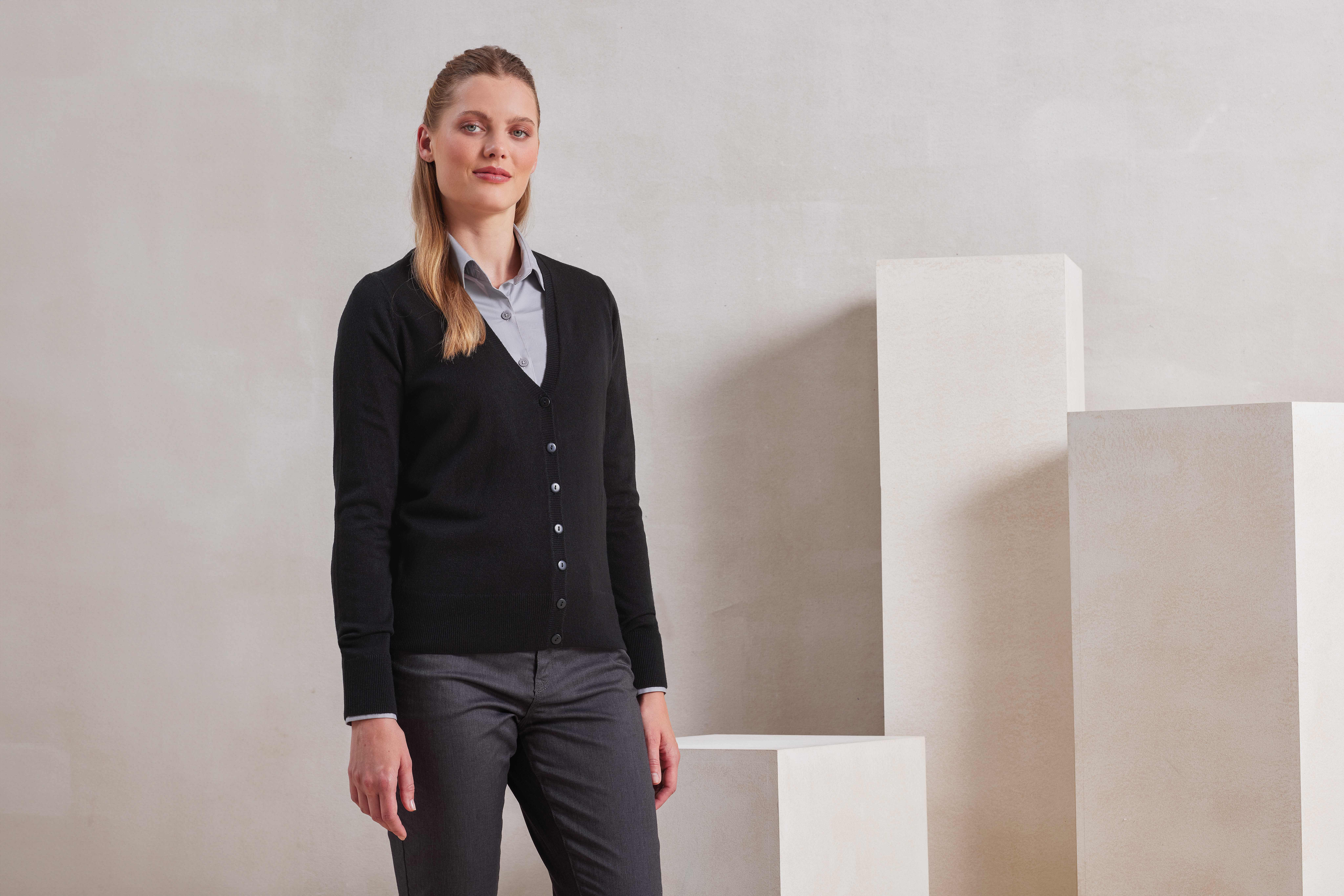 Pulls personnalisable PREMIER Cardigan "Essential" en acrylique pour femme