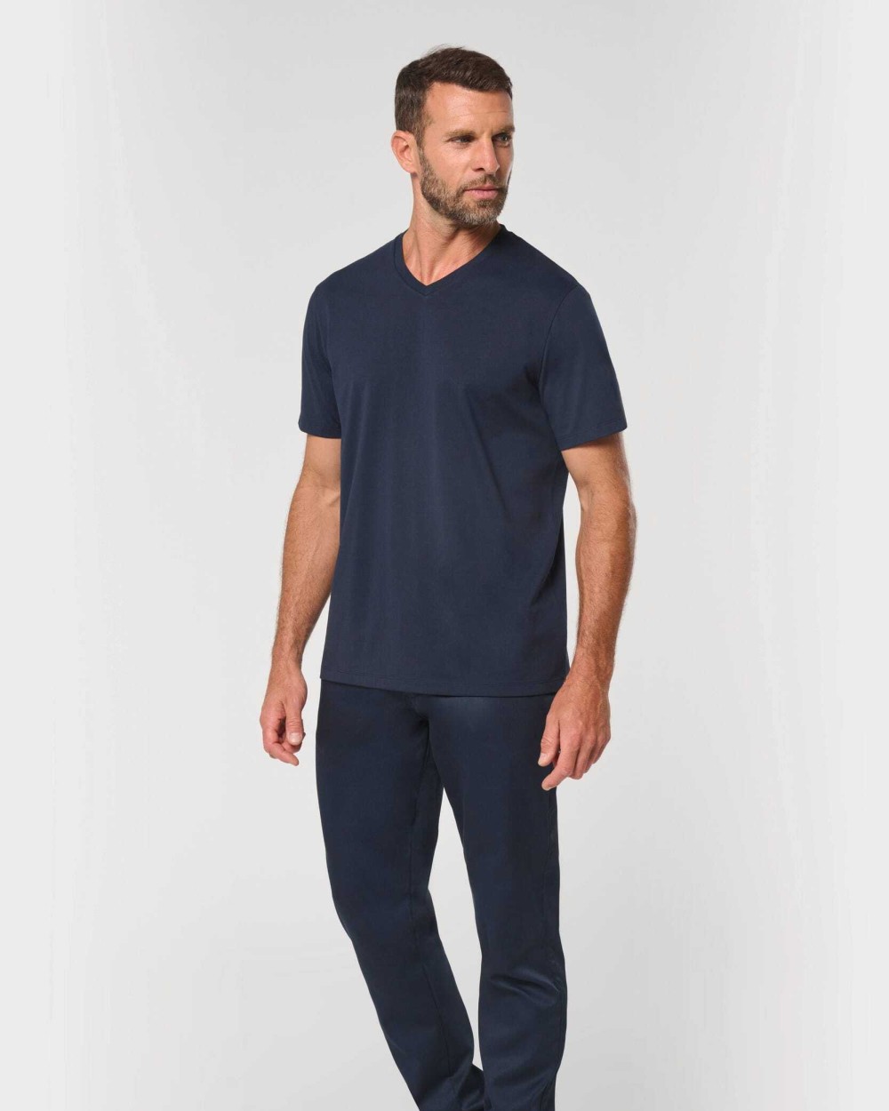 T-Shirts personnalisable WK. DESIGNED TO WORK T-shirt écoresponsable col V antibactérien homme