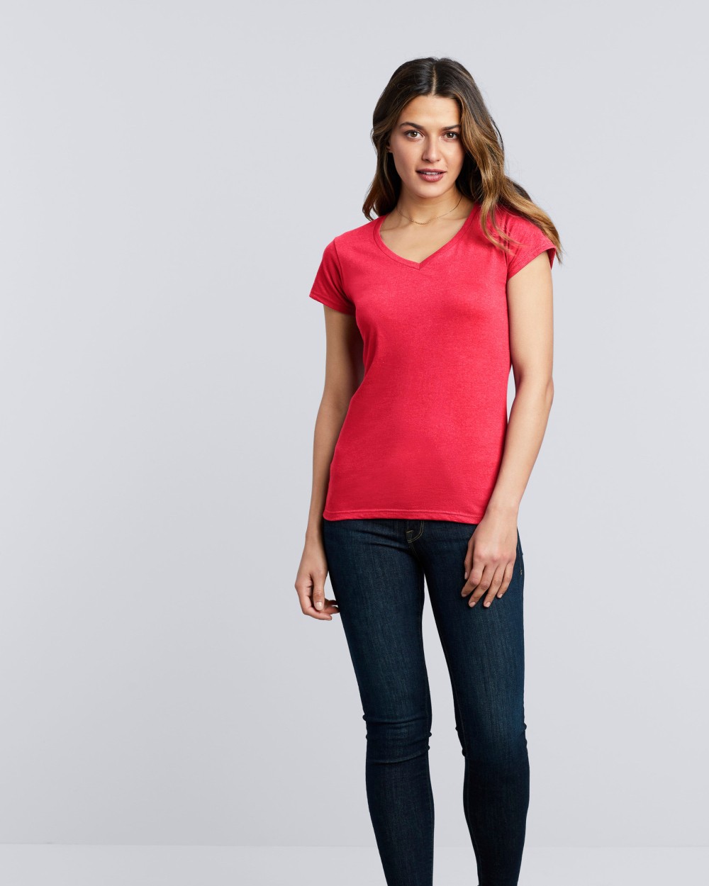 GILDAN Softstyle Fitted Ladies' V-Neck T-Shirt T-Shirts personalisierbar