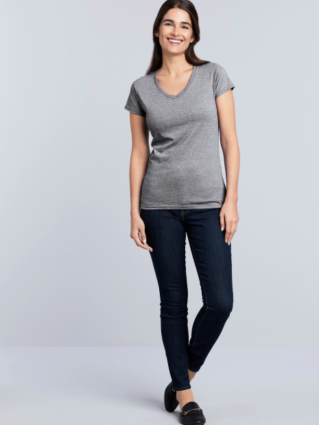 T-Shirts à personnaliser GILDAN T-shirt femme col v Softstyle 