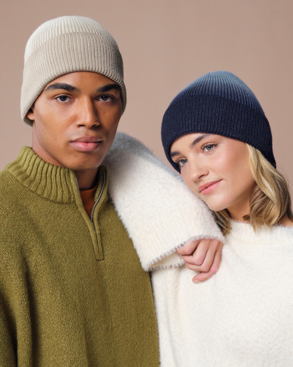BEECHFIELD Dip Dye Beanie Mützen personalisierbar