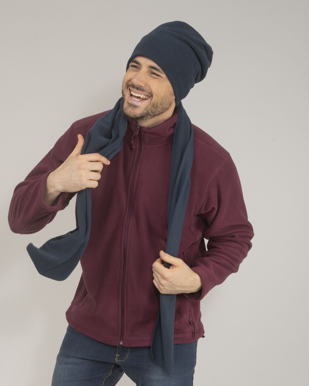 PEN DUICK SCARF Schals personalisierbar