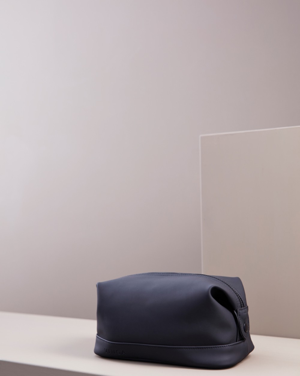 Tassen & Zakken VINGA VINGA Baltimore toilettas voor bedrukking &amp; borduring