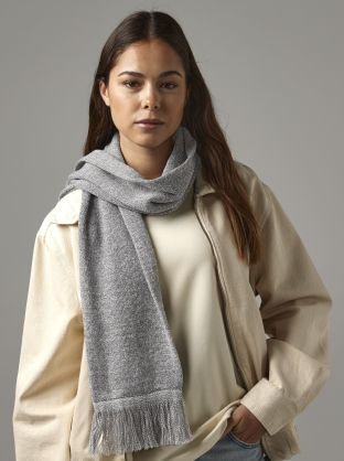 CLASSIC KNITTED SCARF