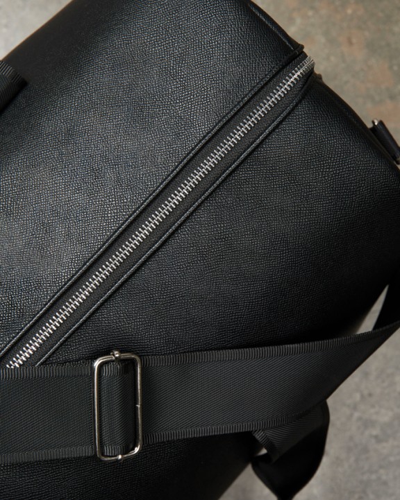 VINGA VINGA Bermond Wochenendtasche aus RCS recyceltem PU Taschen personalisierbar