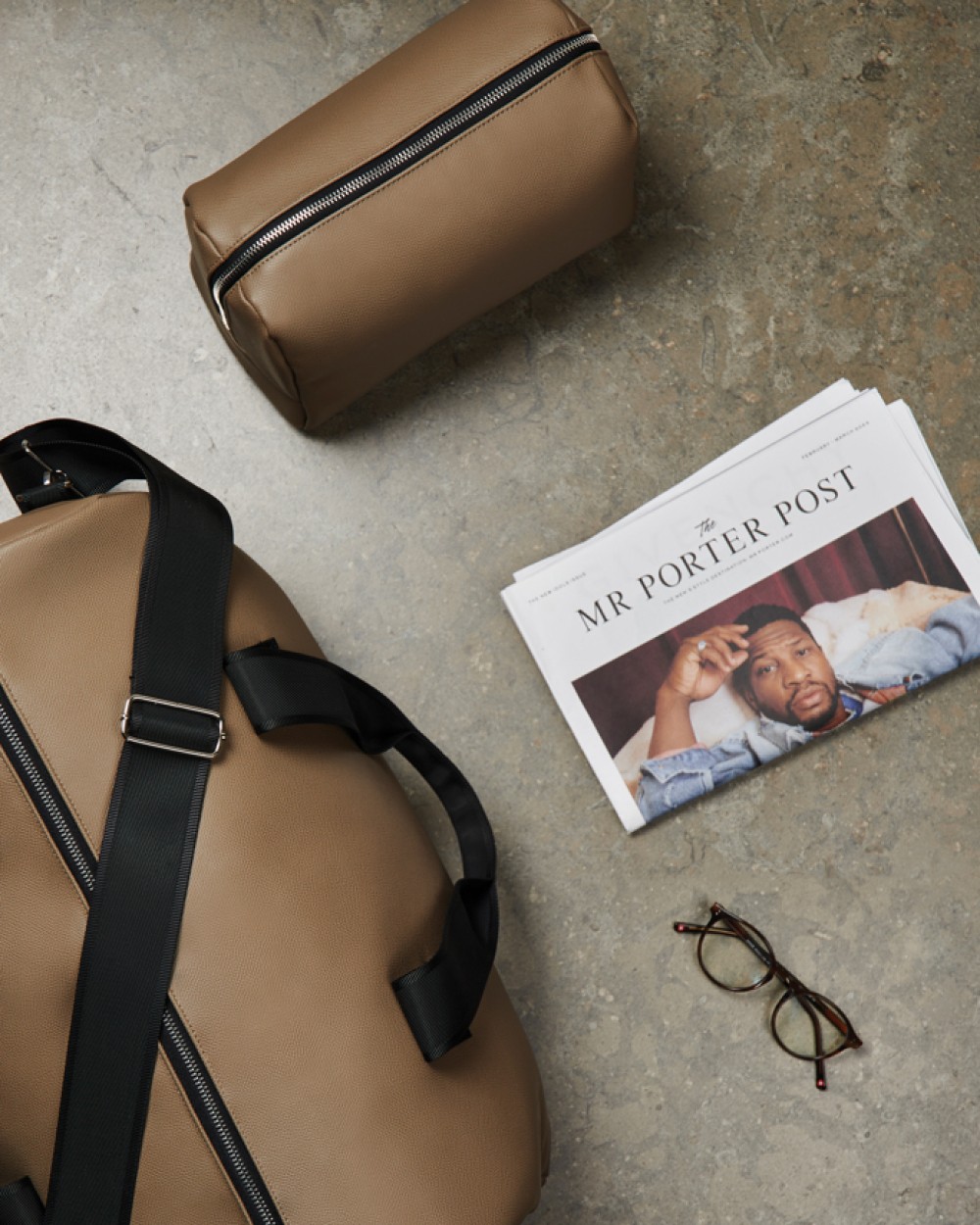 VINGA VINGA Bermond Wochenendtasche aus RCS recyceltem PU Taschen personalisierbar