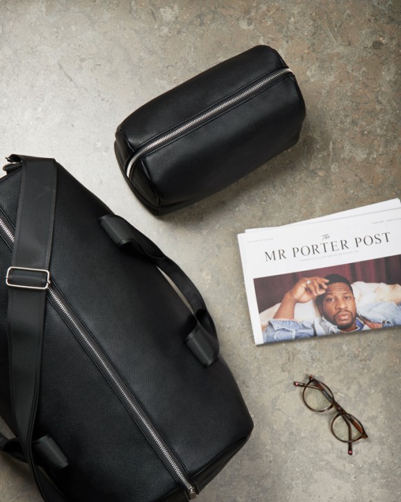 VINGA VINGA Bermond Wochenendtasche aus RCS recyceltem PU Taschen personalisierbar