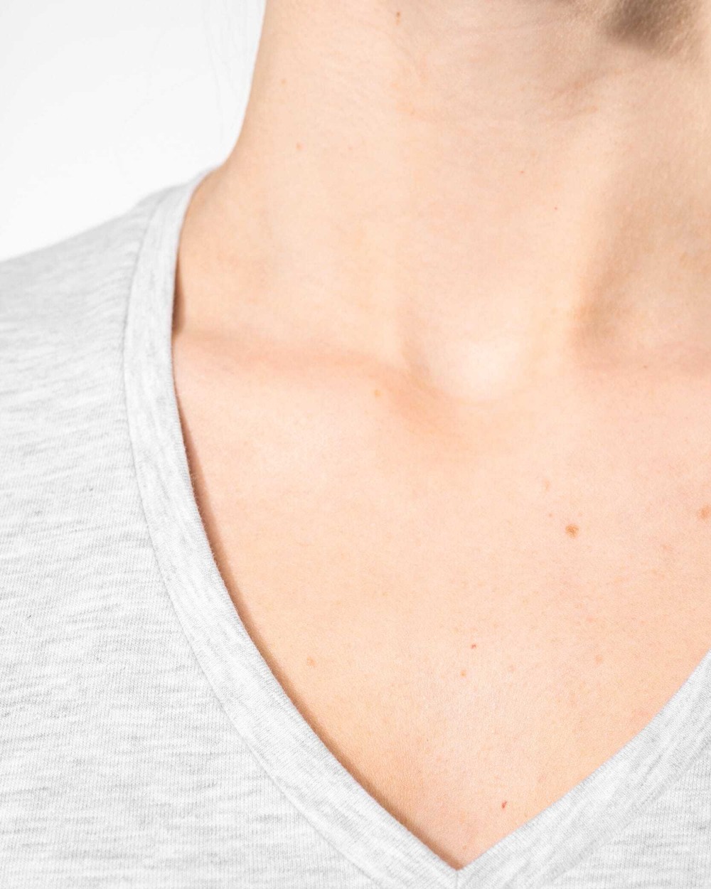 KARIBAN Damen-T-Shirt mit kurzen Ärmeln und V-Ausschnitt T-Shirts personalisierbar