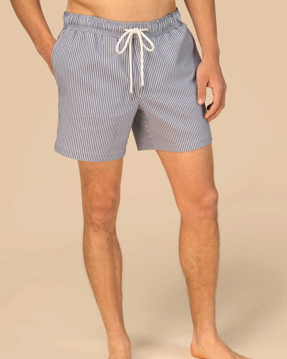 SPASSO Umweltfreundliche gestreifte Badeshorts für Herren Bermudas & Shorts personalisierbar