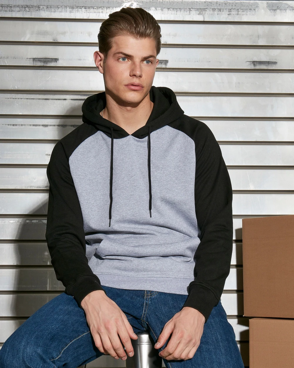 BUILD YOUR BRAND BASIC RAGLAN HOODY Sweatshirts personalisierbar