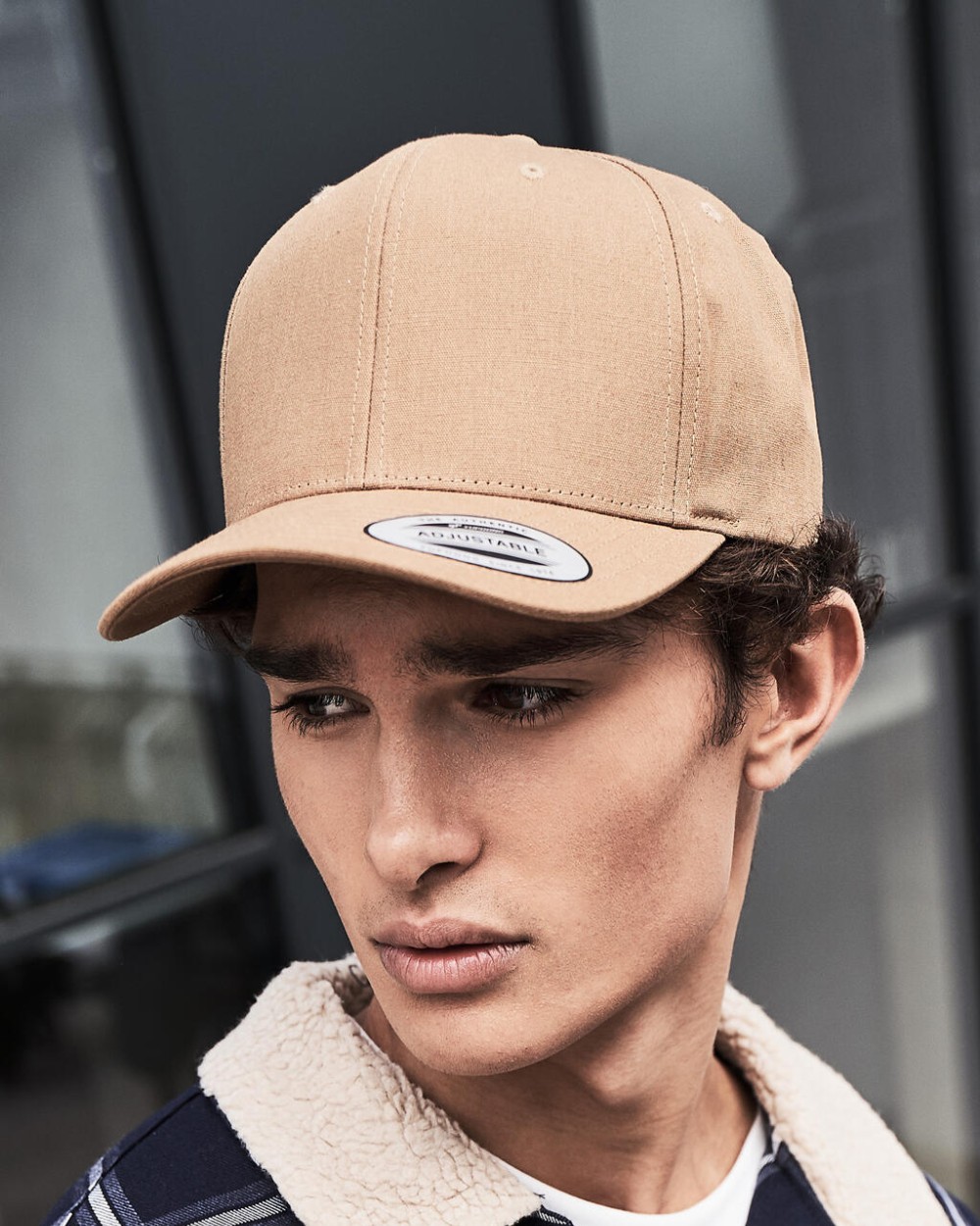 FLEXFIT 6-Panel Curved Metal Snap Kappen personalisierbar