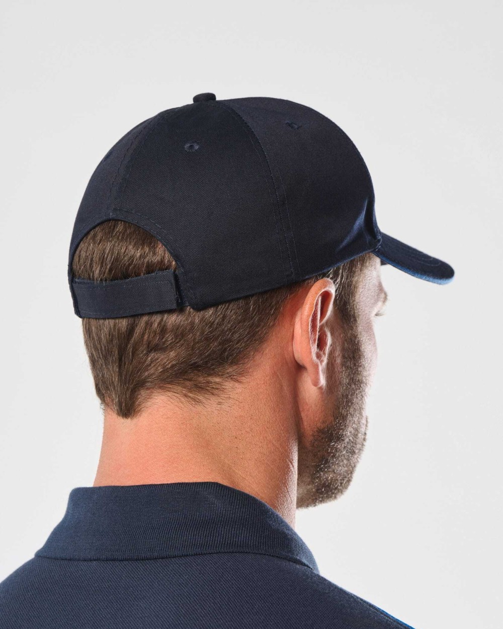 WK. DESIGNED TO WORK 6-Panel-Cap mit Kontrast-Sandwichschirm Kappen personalisierbar