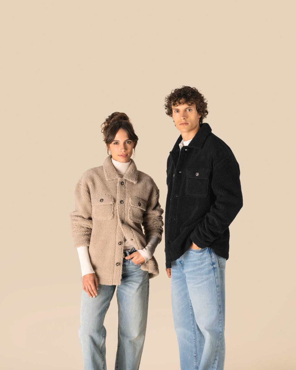 Hemden SPASSO Uniseks sherpa-overshirt met afhangende schouders voor bedrukking &amp; borduring