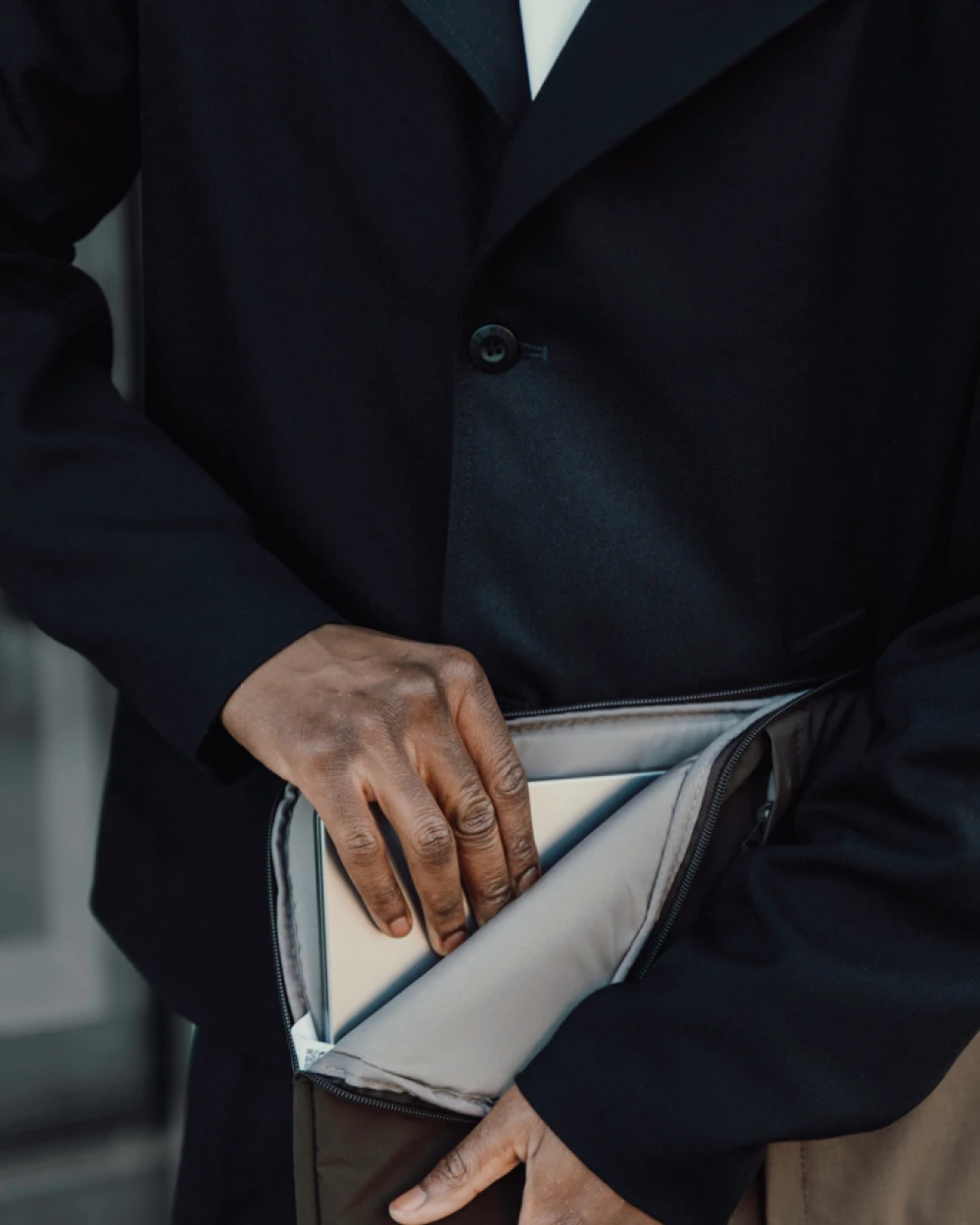 Tassen & Zakken 4DO KENTO URBAN RCS gerecyclede nylon 15,6 inch laptopsleeve voor bedrukking &amp; borduring