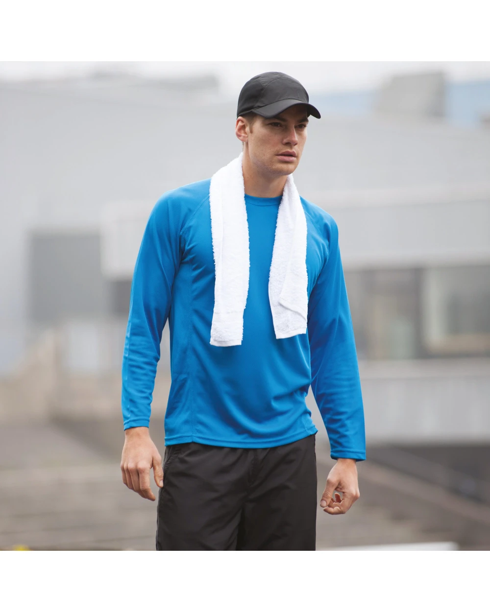 TOWEL-CITY Classic Sports Towel Bad Artikeln personalisierbar