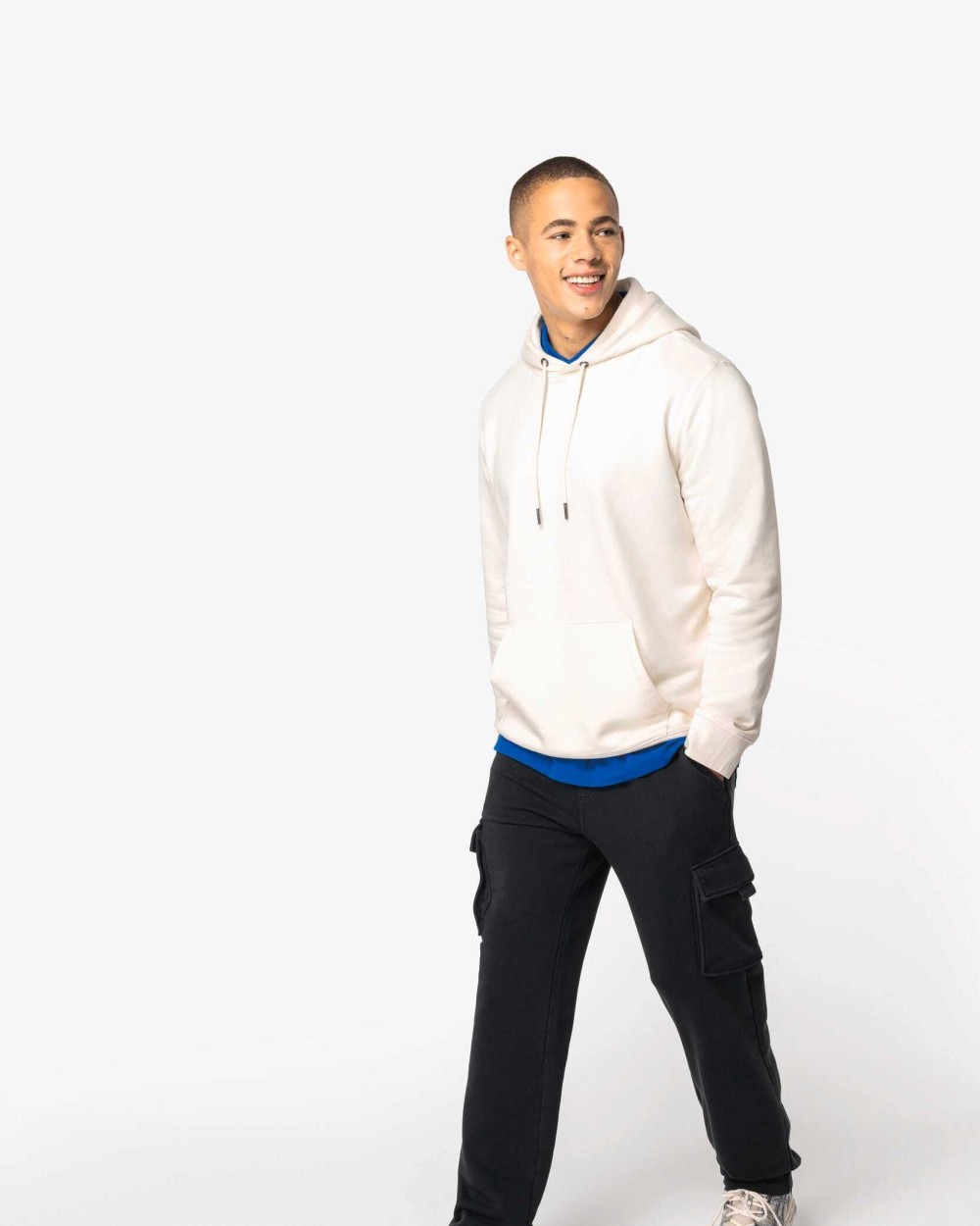 NATIVE SPIRIT Umweltfreundliche Cargohose aus verwaschenem French Terry für Herren Hosen personalisierbar