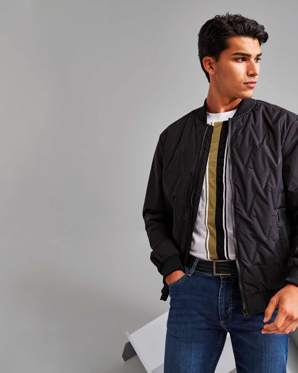 Vestes personnalisable 2786 Bomber avec coutures thermocollées VECTOR