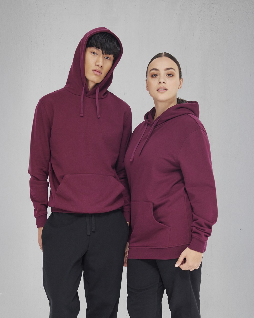 B&C ID.223 HOODIE Sweatshirts personalisierbar