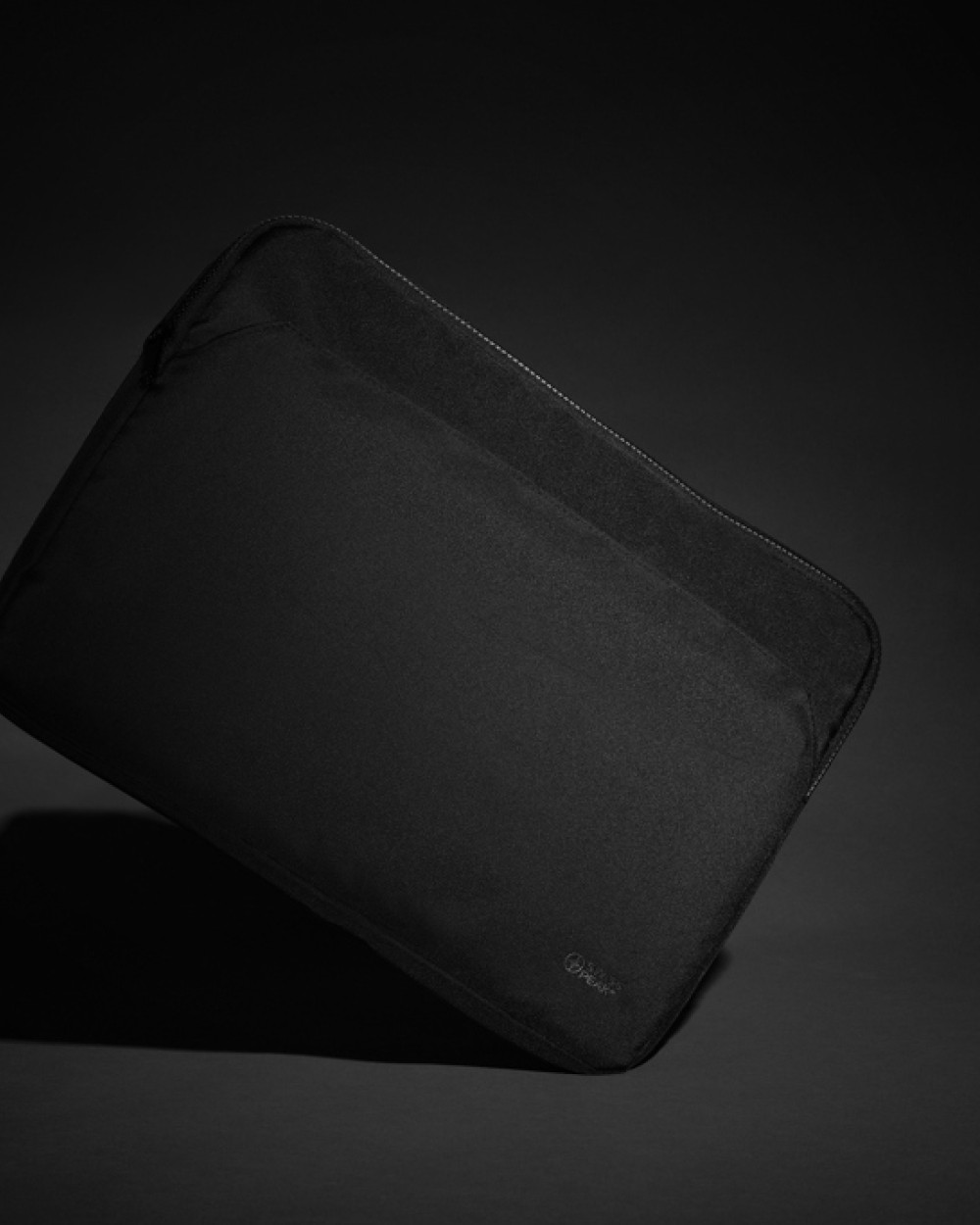 Sacs & Bagagerie personnalisable SWISS PEAK Pochette ordi 15.6'' en rPET AWARE™ Swiss Peak Essential