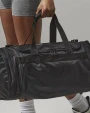 Tassen & Zakken QUADRA SPORTS HOLDALL voor bedrukking &amp; borduring