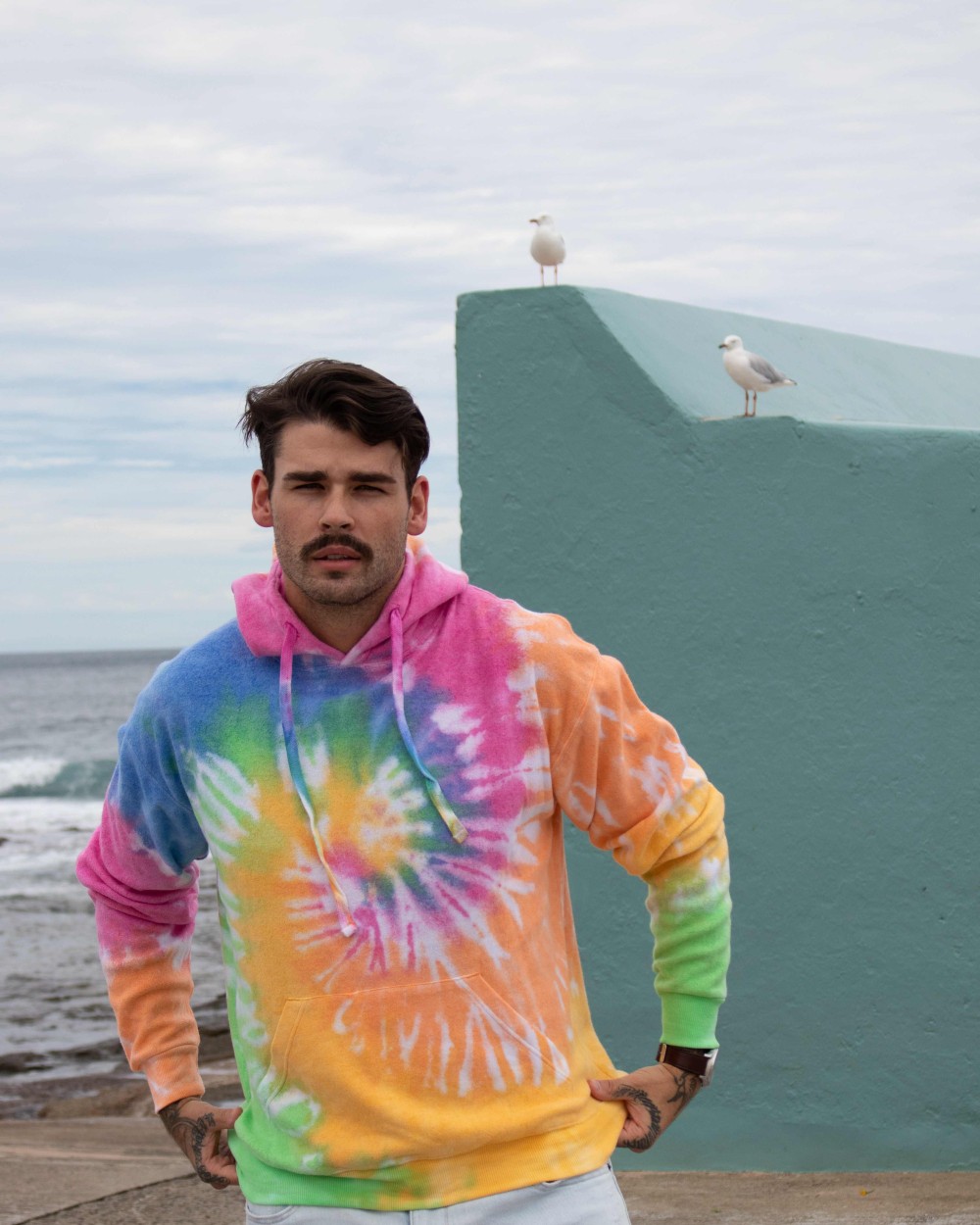 Sweat-shirts personnalisable COLORTONE Sweat à capuche Rainbow Tie- dye