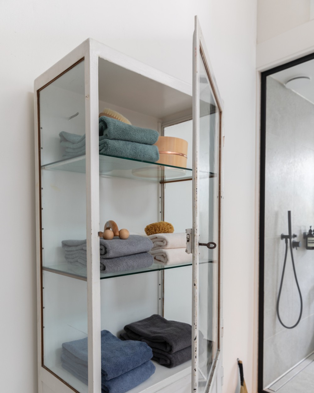 Produits éponges personnalisable UKIYO Serviette bain 50x100cm Ukiyo Sakura AWARE™ Made in Europe