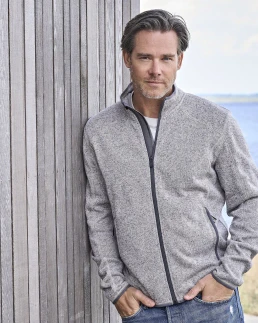 OUTDOOR FLEECE
