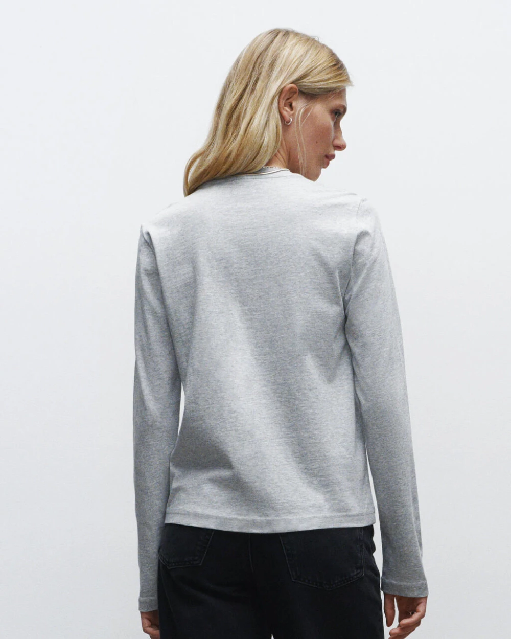T-shirts TRUE BLANKS Womens Regular Long Sleeve Tee voor bedrukking &amp; borduring