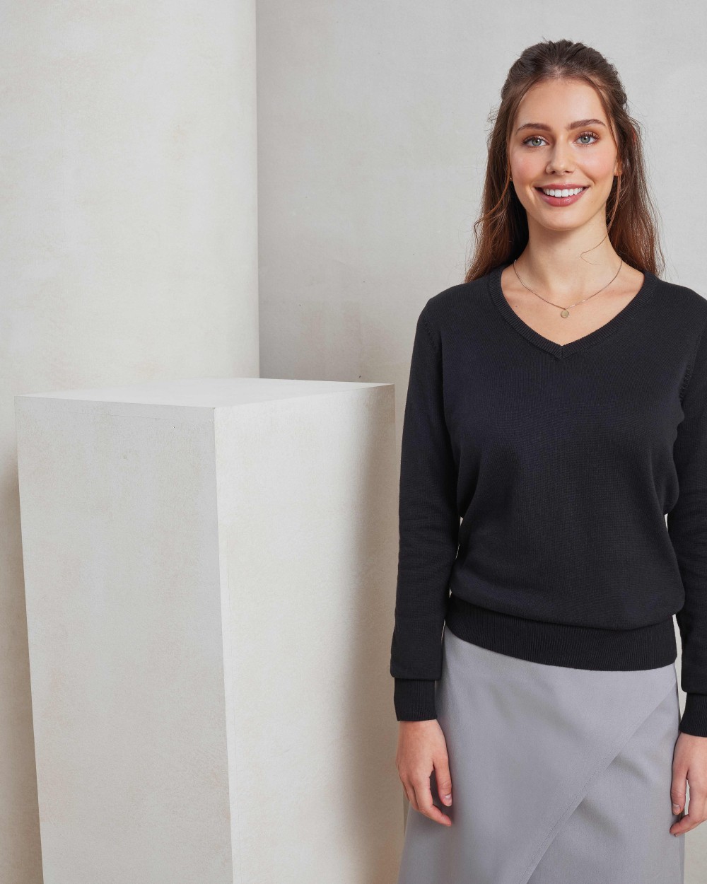 Sweaters & hoodies PREMIER Women's v-neck knitted sweater voor bedrukking &amp; borduring
