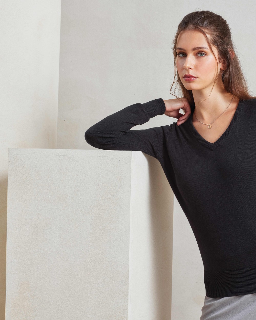 PREMIER Women's v-neck knitted sweater Sweatshirts personalisierbar