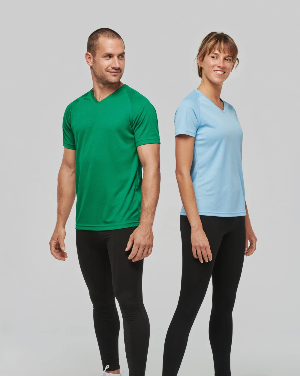 PROACT Herren Kurzarm-Sportshirt mit V-Ausschnitt T-Shirts personalisierbar
