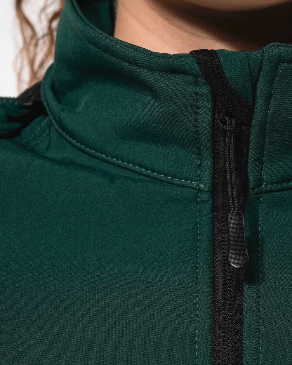 Softshells KARIBAN Dames softshell jas met afneembare capuchon voor bedrukking &amp; borduring