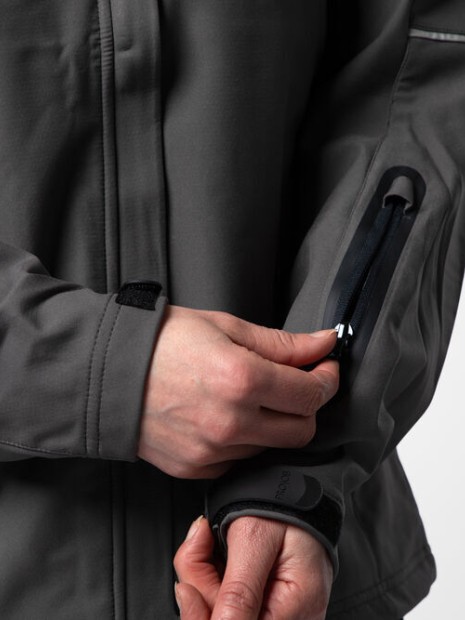 Softshells à personnaliser PROJOB 3412 SOFTSHELL PRIO FEMME A CAPUCHE 