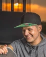 RESULT Bronx Glitter Flat Peak Snapback Cap Kappen personalisierbar