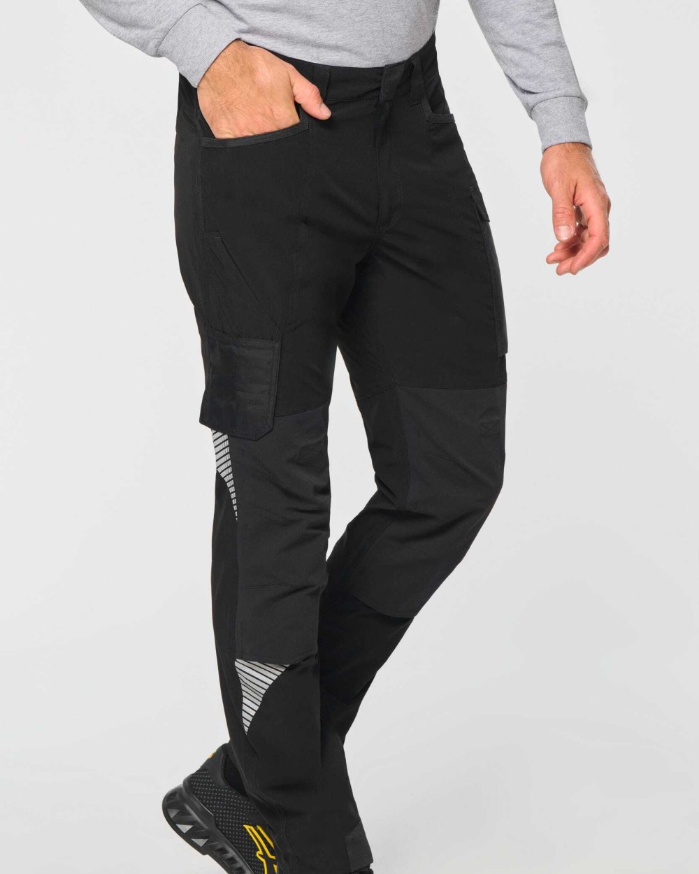 Pantalons personnalisable WK. DESIGNED TO WORK Pantalon léger stretch recyclé multipoches unisexe