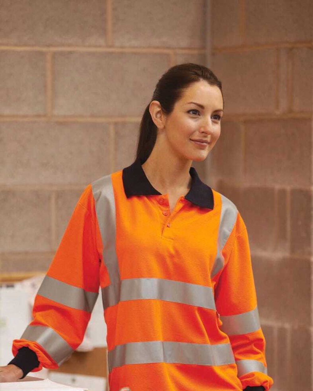 Polo's YOKO High Visibility Long Sleeve Polo Shirt voor bedrukking &amp; borduring